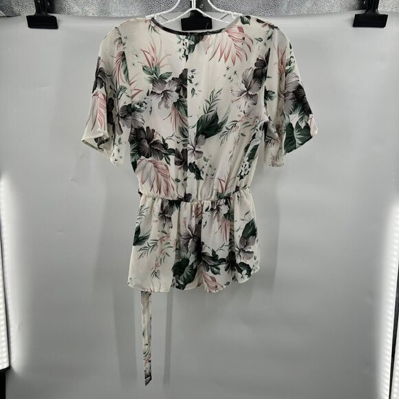 Sienna Sky V-Neck Surplice Short Sleeve Floral Top Womens Size Small Tie Waist - Picture 5 of 11
